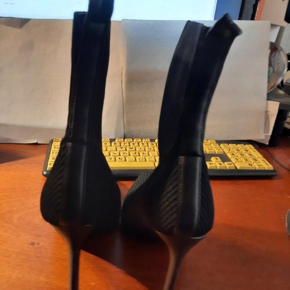 Steve Madden Darra Pointe Toe Stretched Knit Stiletto Heel Black Sz10 New Defect - Picture 4 of 7